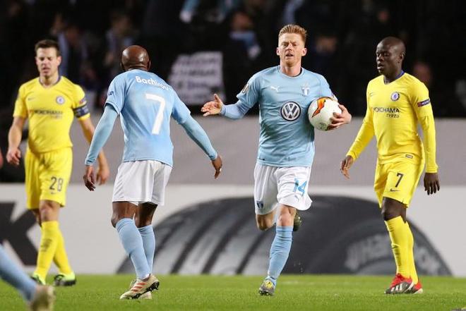 点击穿球缝 点击穿球缝